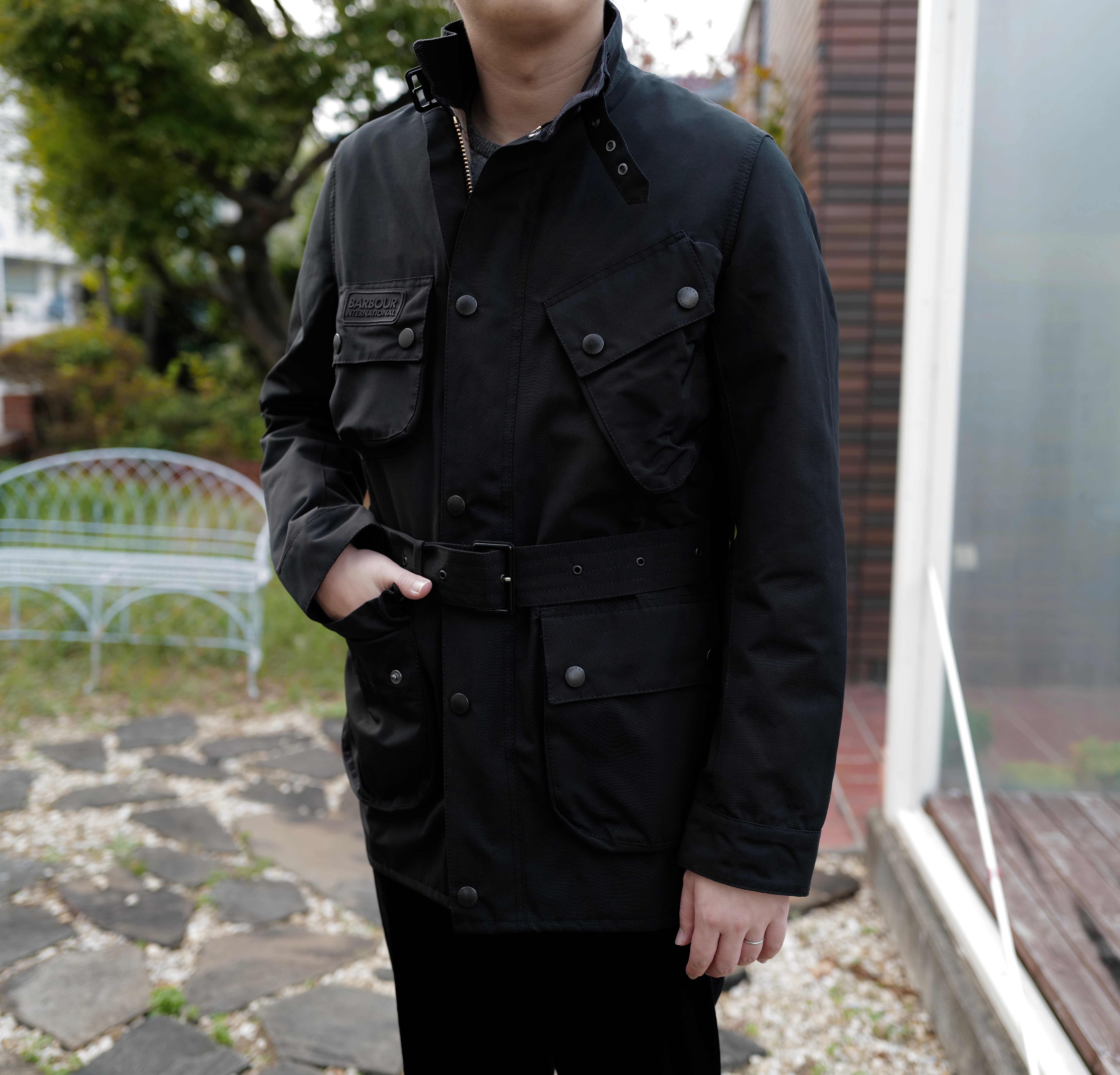 【値下げ！】イギリス製バブアーのオールブラックインターナショナルジャケットワックスドコットン